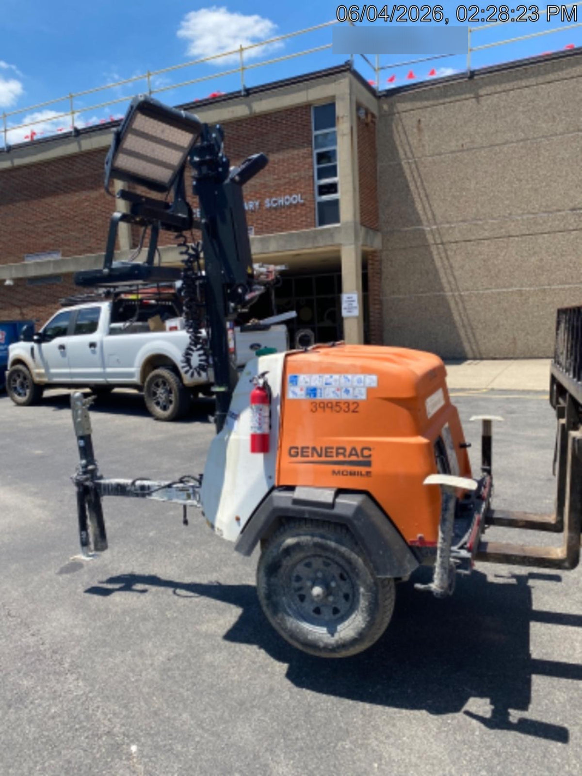 2024 Generac MLT2 Diesel, Flex Switch 120V Input, Powerzone Controller, 
(4) 320W LED Lights, 4kW Generator, 39.9 Gal Fuel Tank, 2" Ball, T3