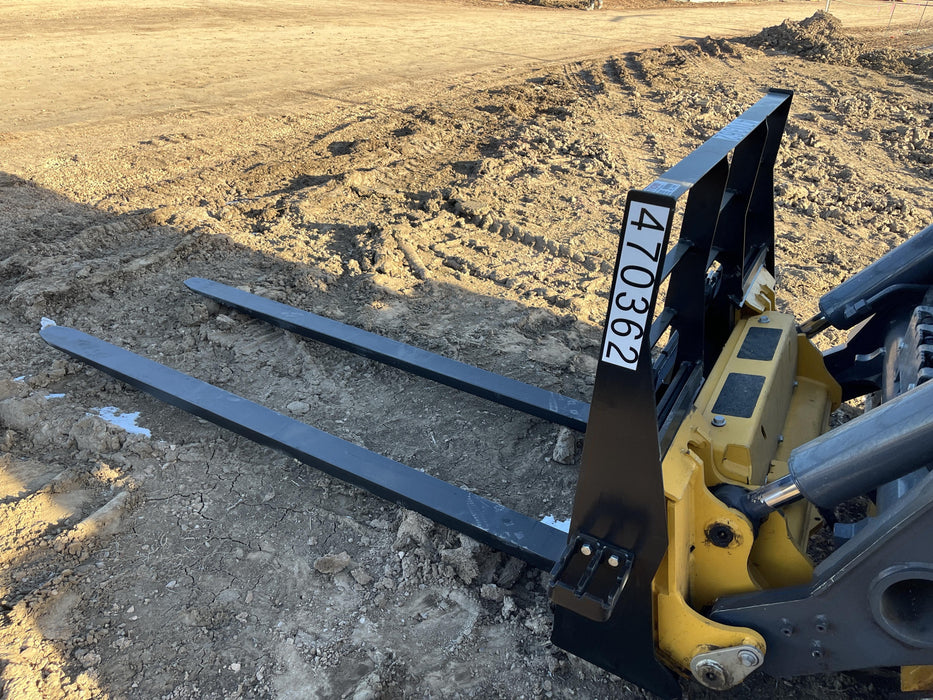 2024 ARROW MATERIAL HANDLING F5100CB - 72"