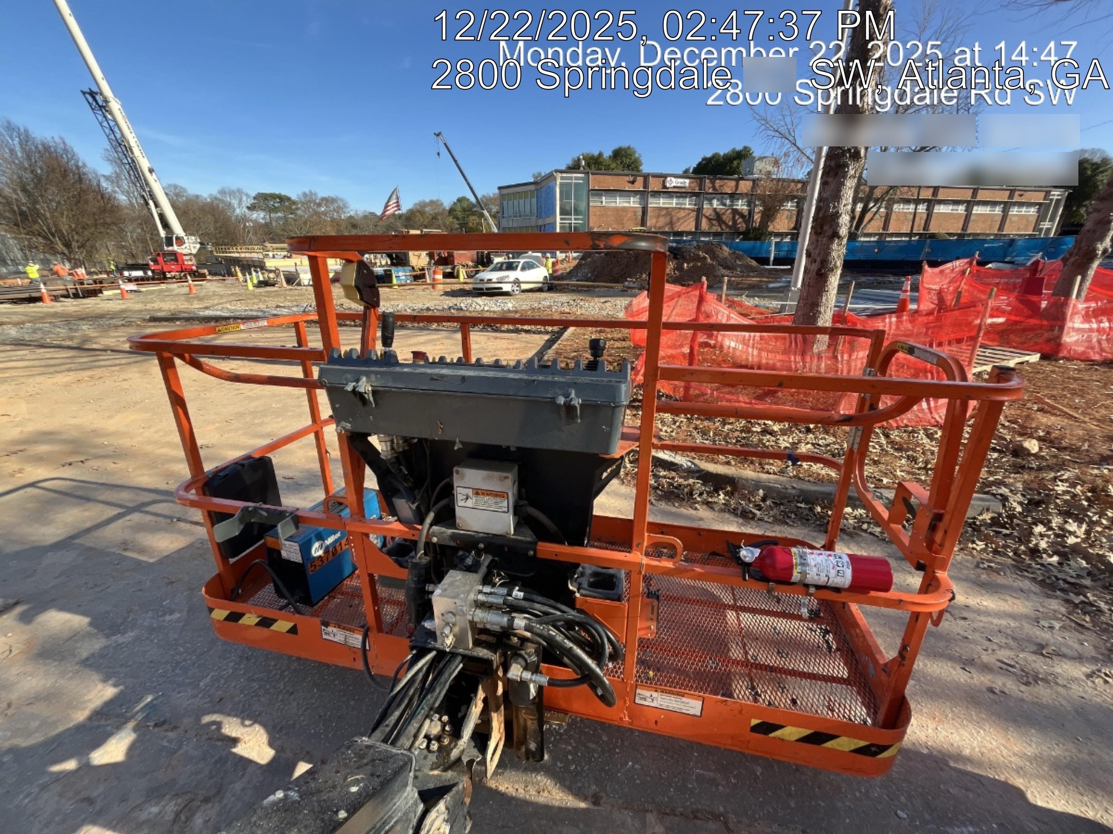 2023 JLG 660SJ