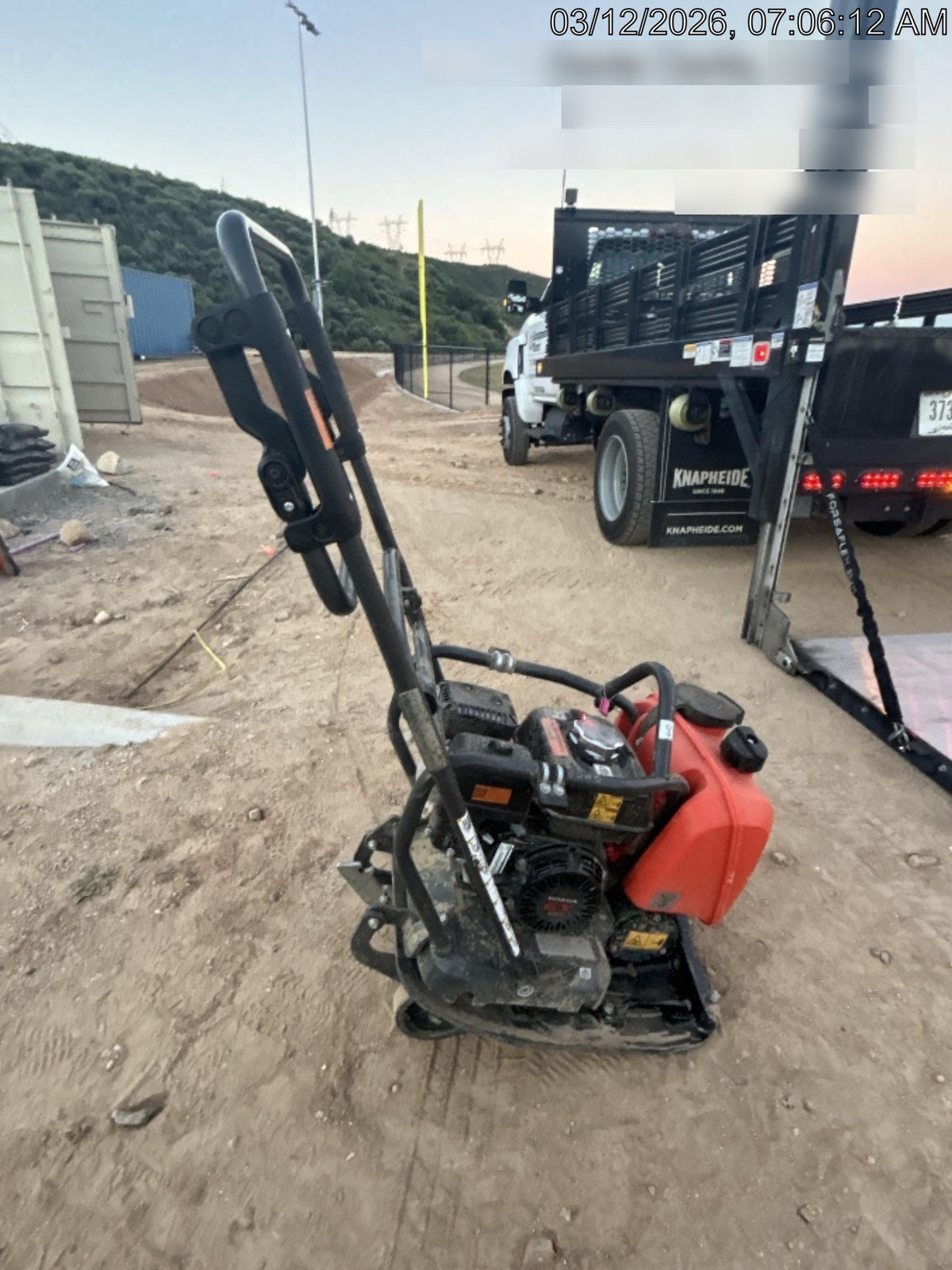 2025 HUSQVARNA LF75