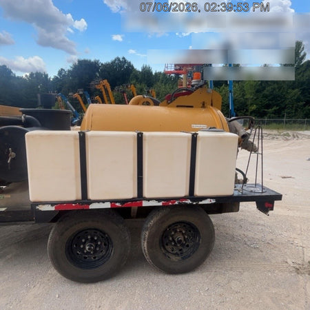 2023 VAC-TRON LP573XDT