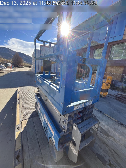 2020 Genie GS-1930 Solid Non Marking Tires, Beacon, Folding rails with half height swing gate