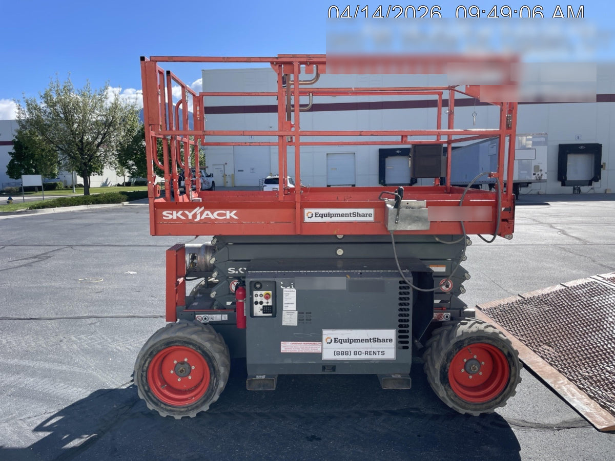2019 SKYJACK SJ6832 RT