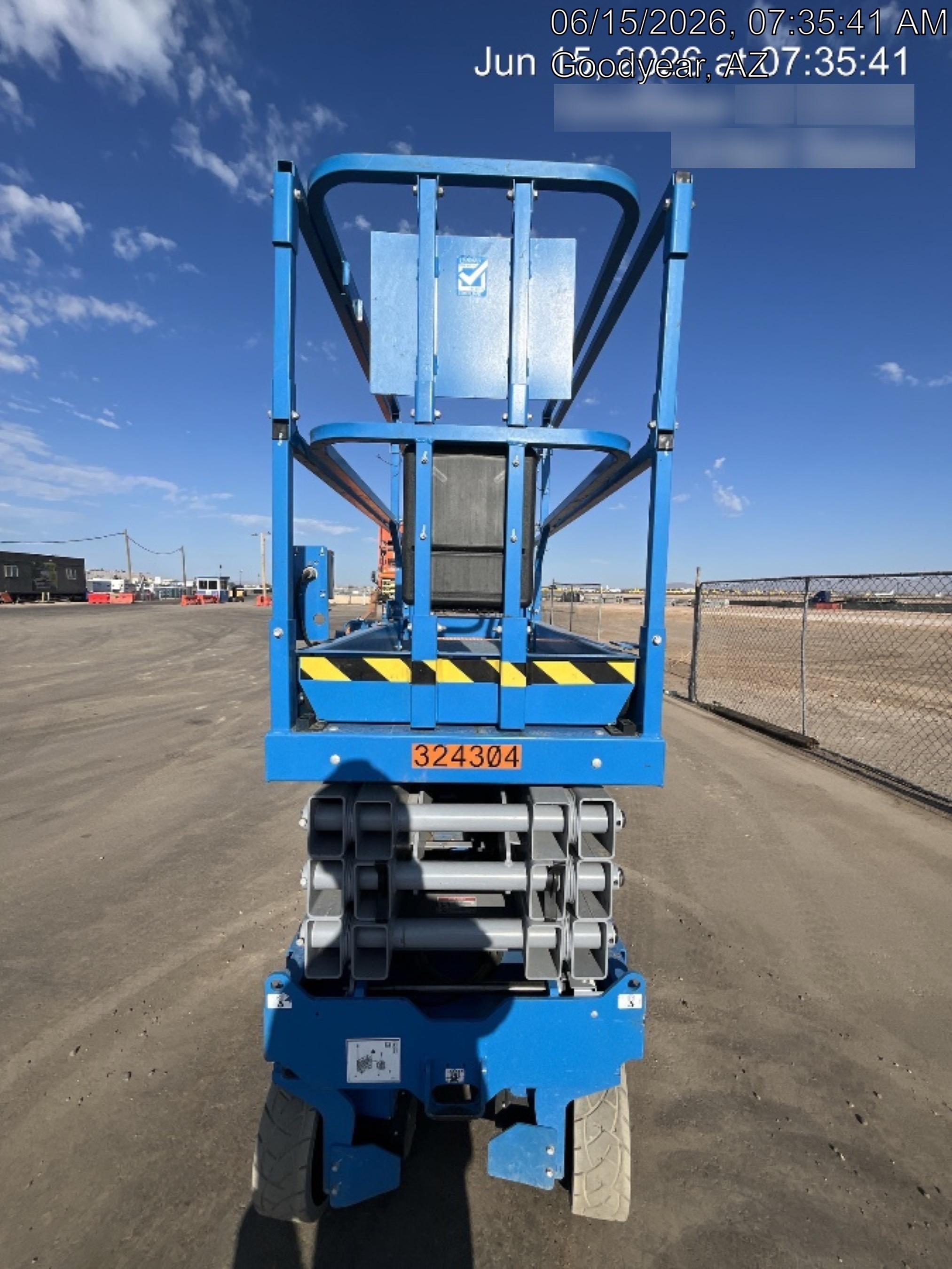 2023 GENIE GS-2632