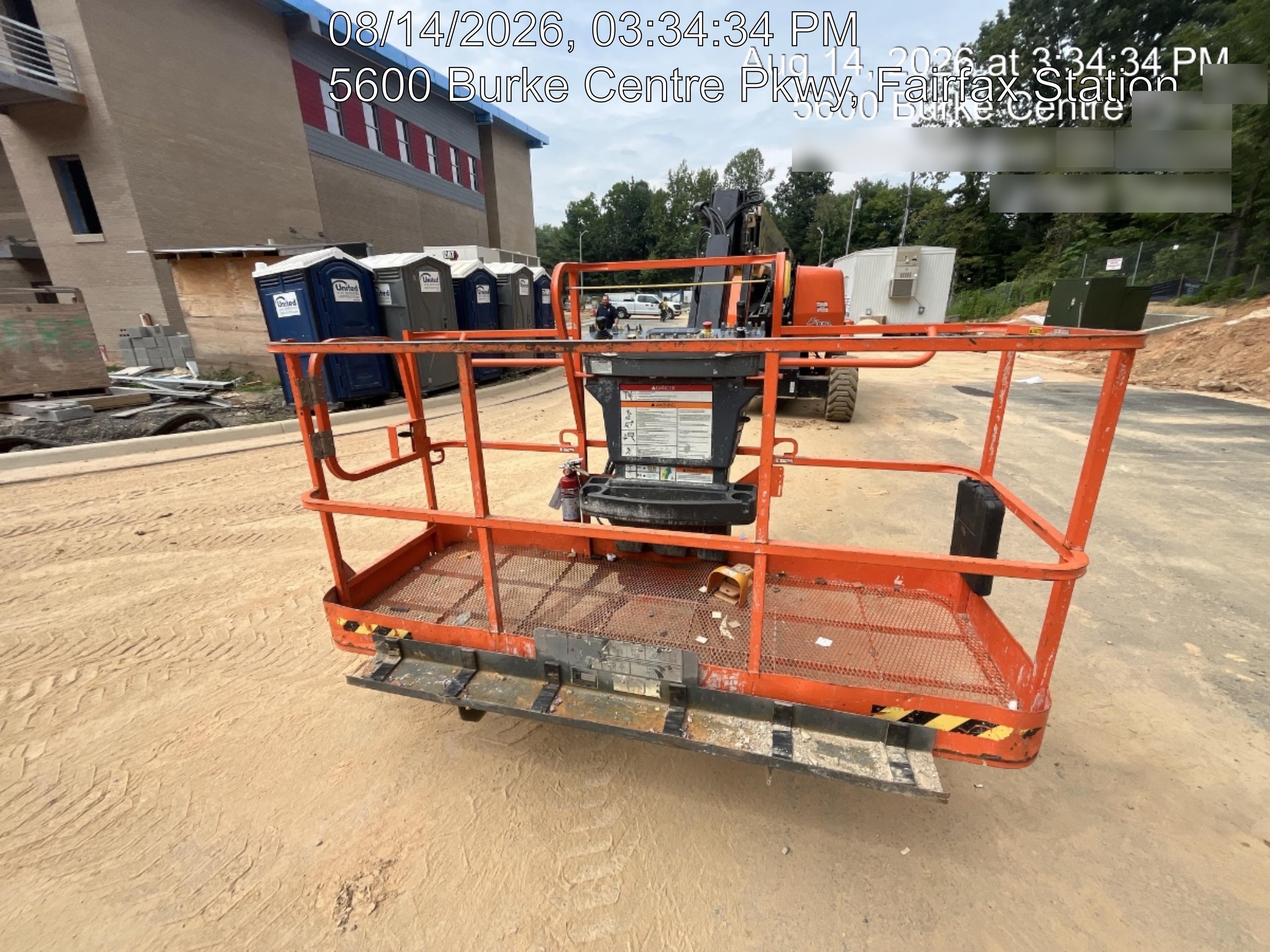 2024 JLG 660SJ