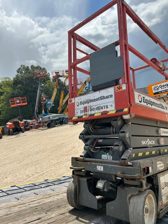 2022 JCB S1930E