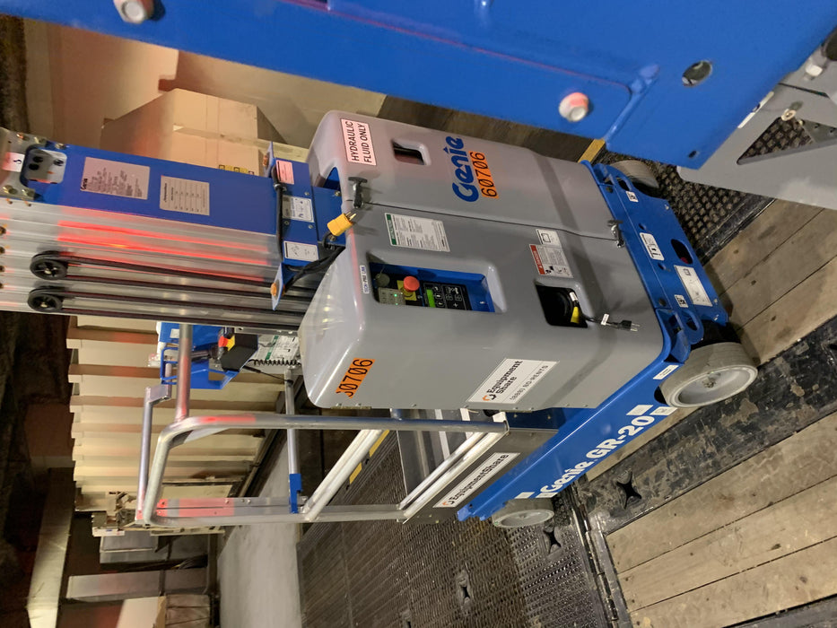 2019 GENIE GR-20