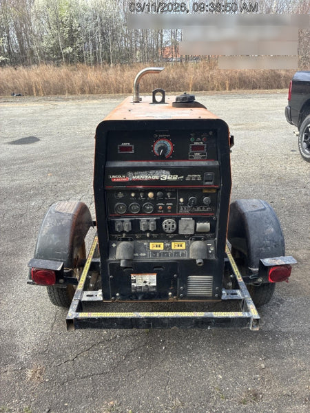 2021 Lincoln Electric Vantage 322 Vantage 322 Ready Pak 3 w/ Decals, ORANGE (includes trailer, cable rack, fender light kit) NO Telematics