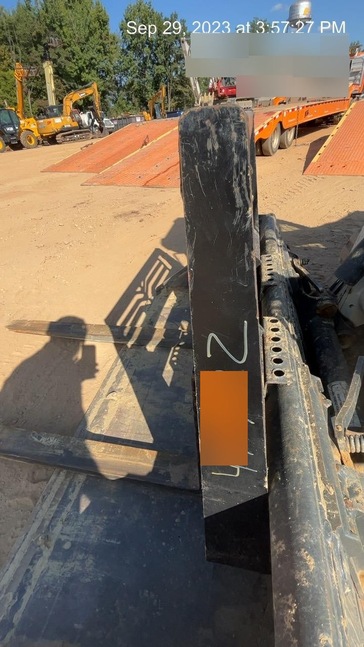 2019 ARROW MATERIAL HANDLING 60" Pallet Forks - Arrow