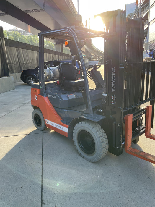 2022 TOYOTA 50-8FGU25