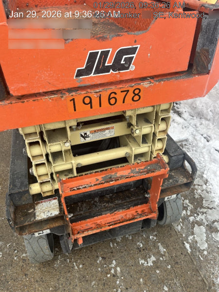 2021 JLG ES1932