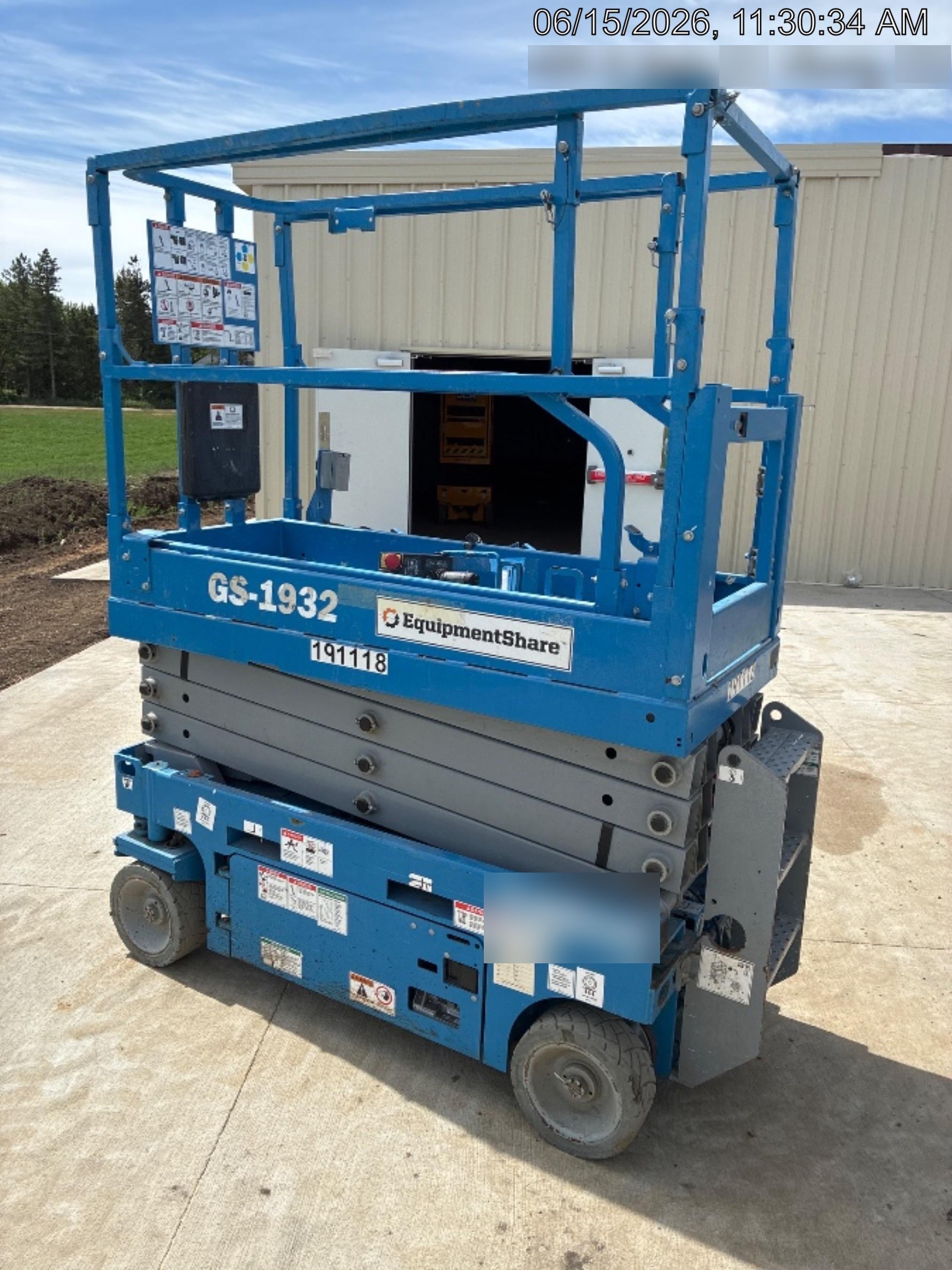 2021 GENIE GS-1932