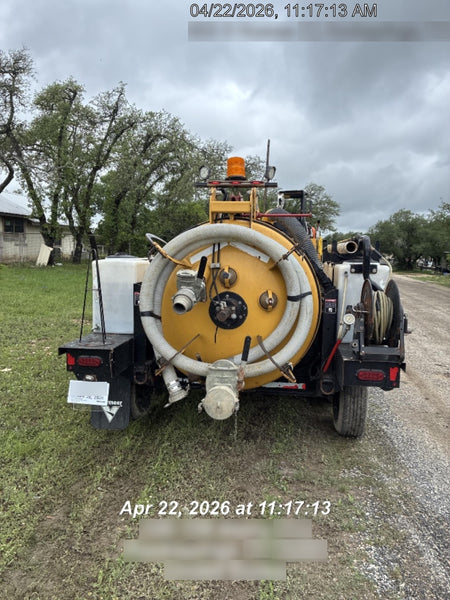 2023 Vac-Tron LP573XDT T4 Koehler Diesel Engine, 500 Gallon Debris Tank, x2 100 Gallon Water Tanks