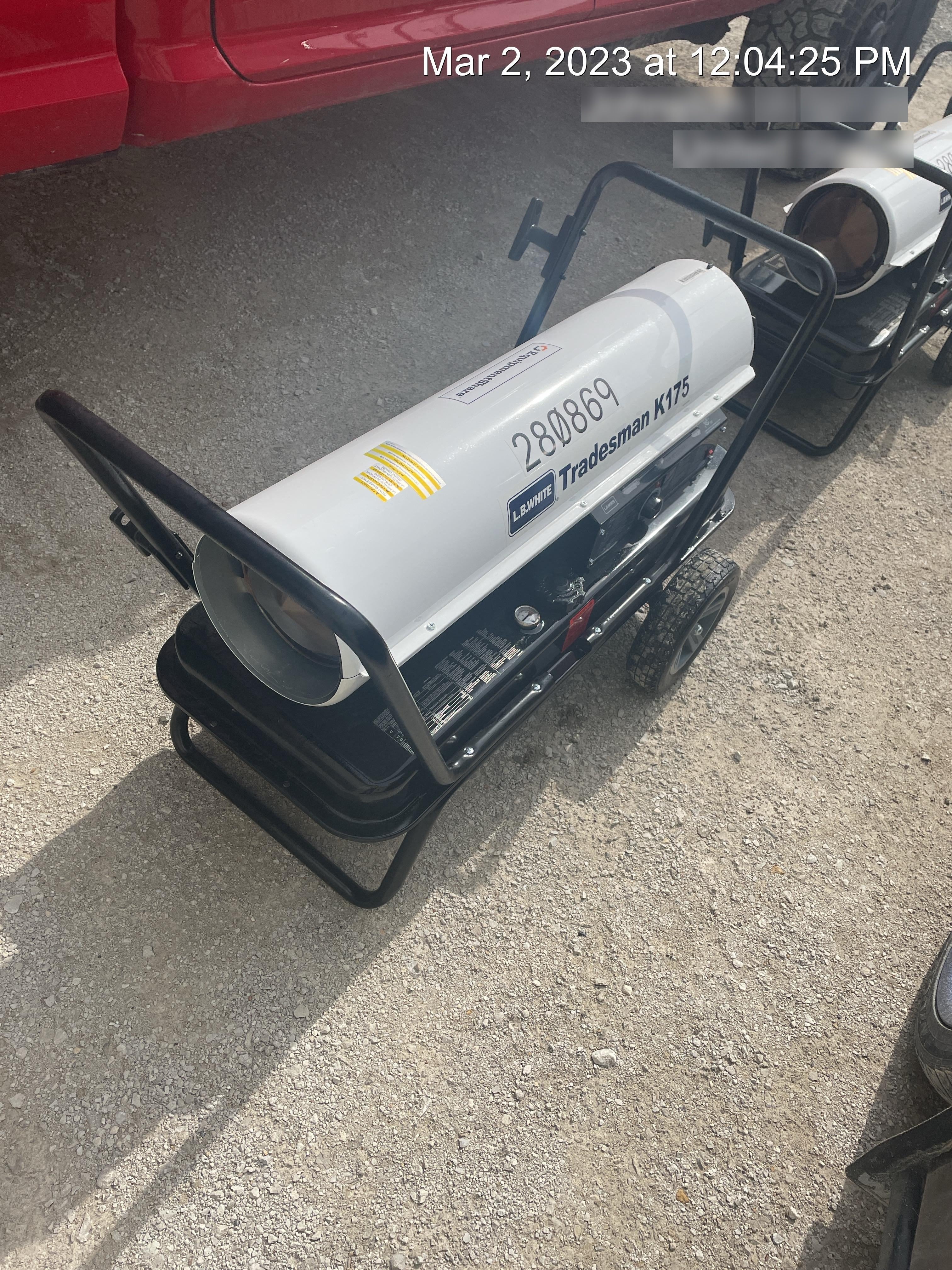 2022 LB WHITE Tradesman K175