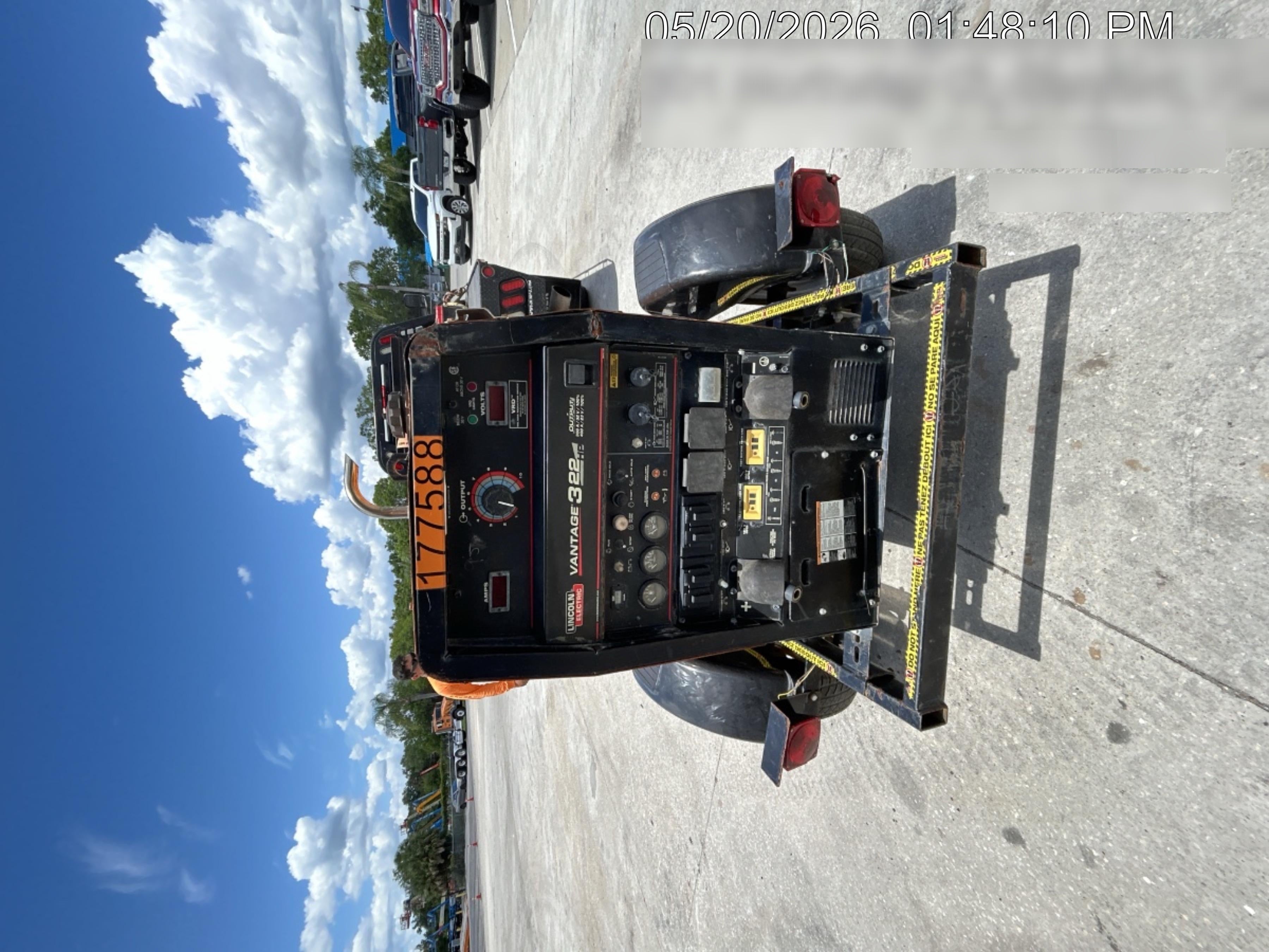 2021 Lincoln Electric Vantage 322 Vantage 322 Ready Pak 3 w/ Decals, ORANGE (includes trailer, cable rack, fender light kit) NO Telematics