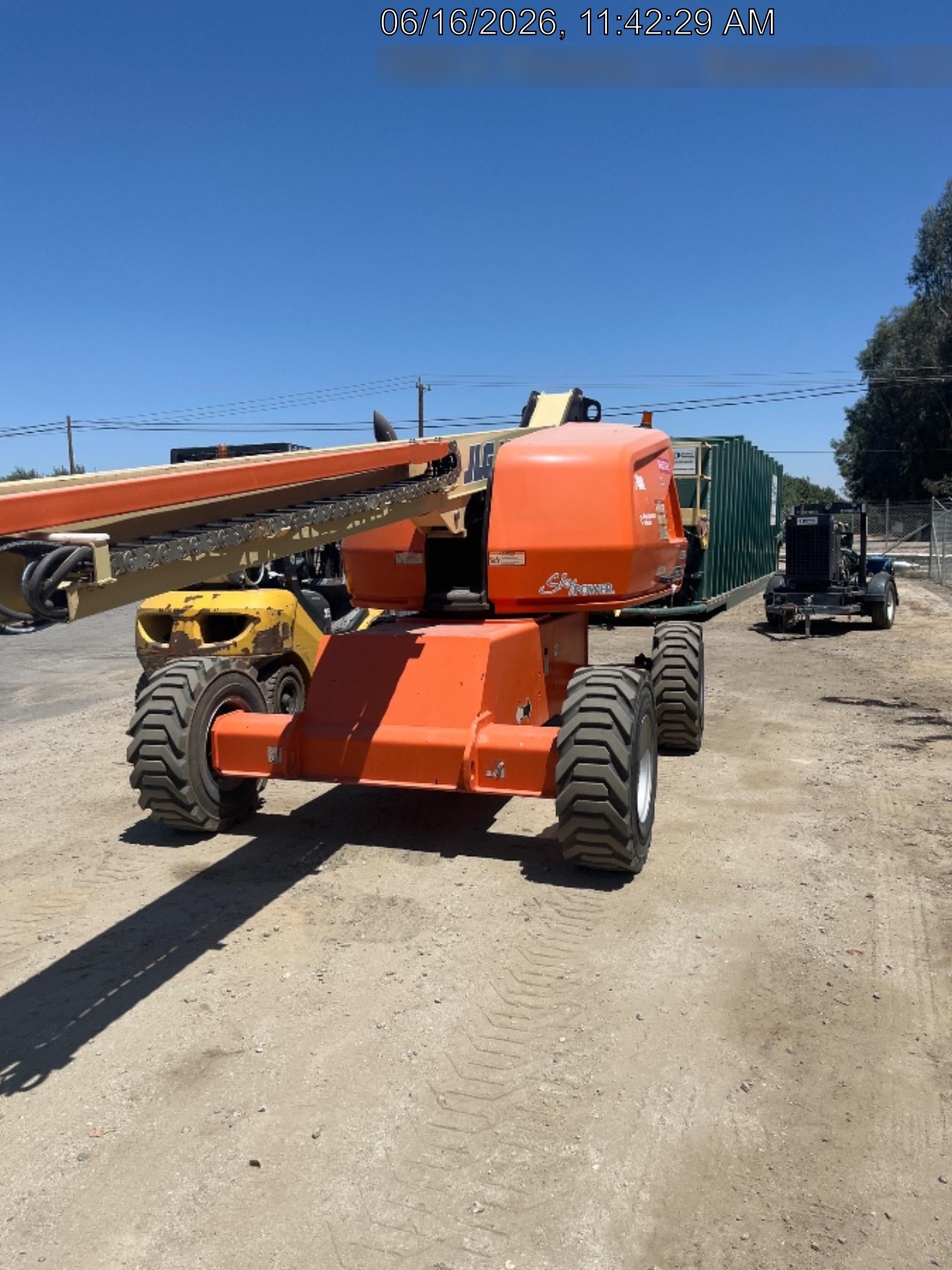 2022 JLG 460SJ