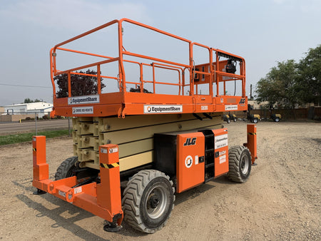 2020 JLG 430LRT
