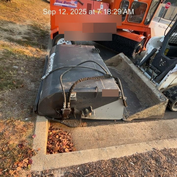 2020 PALADIN Sweepster SB72