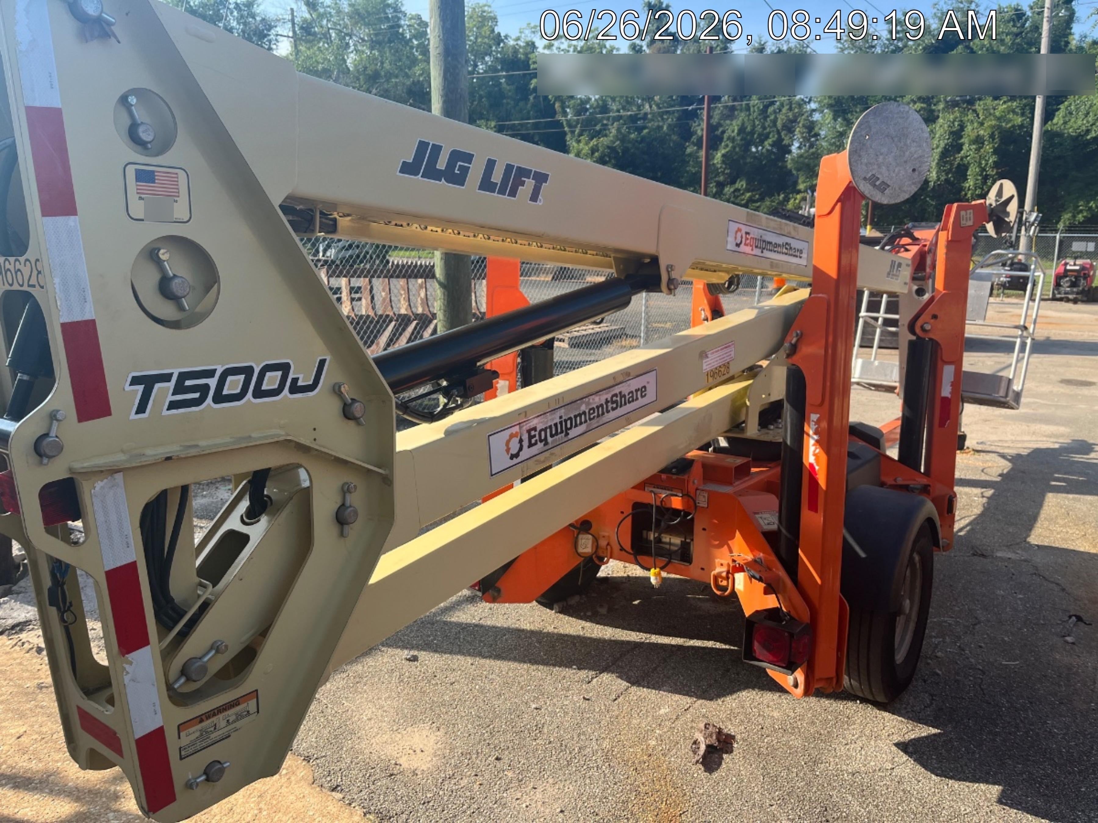 2021 JLG T500J