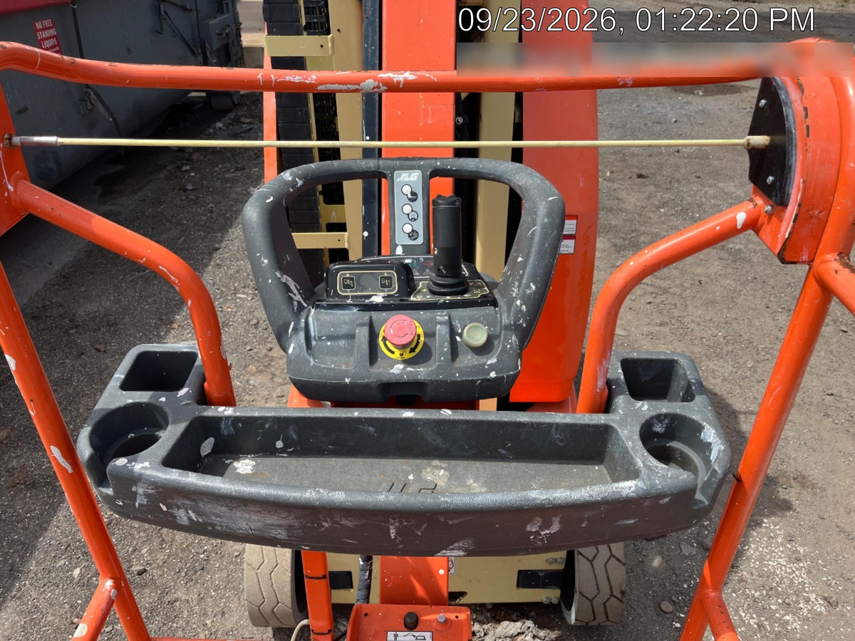 2022 JLG 26E