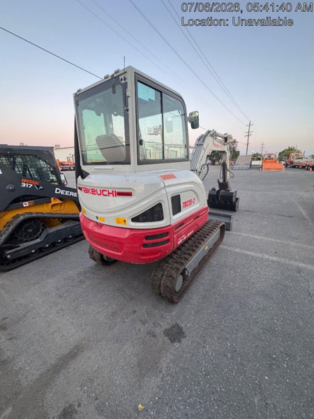 2025 TAKEUCHI TB235-2CR