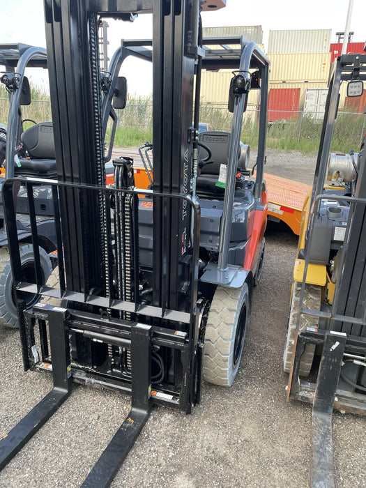 2022 TOYOTA 50-8FGU25