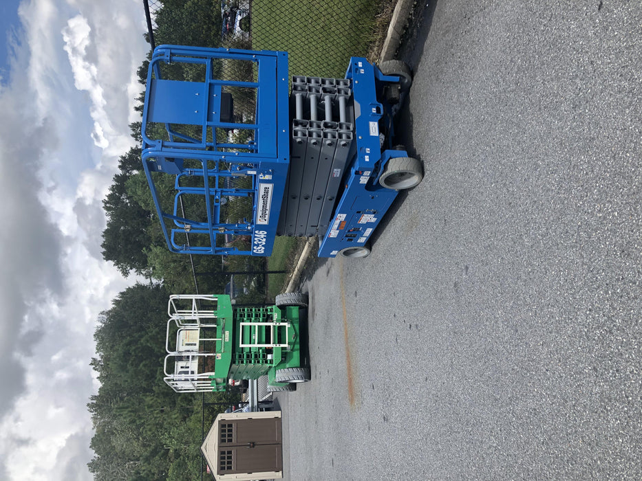 2020 Genie GS-3246 Standard, Folding full height swing gate