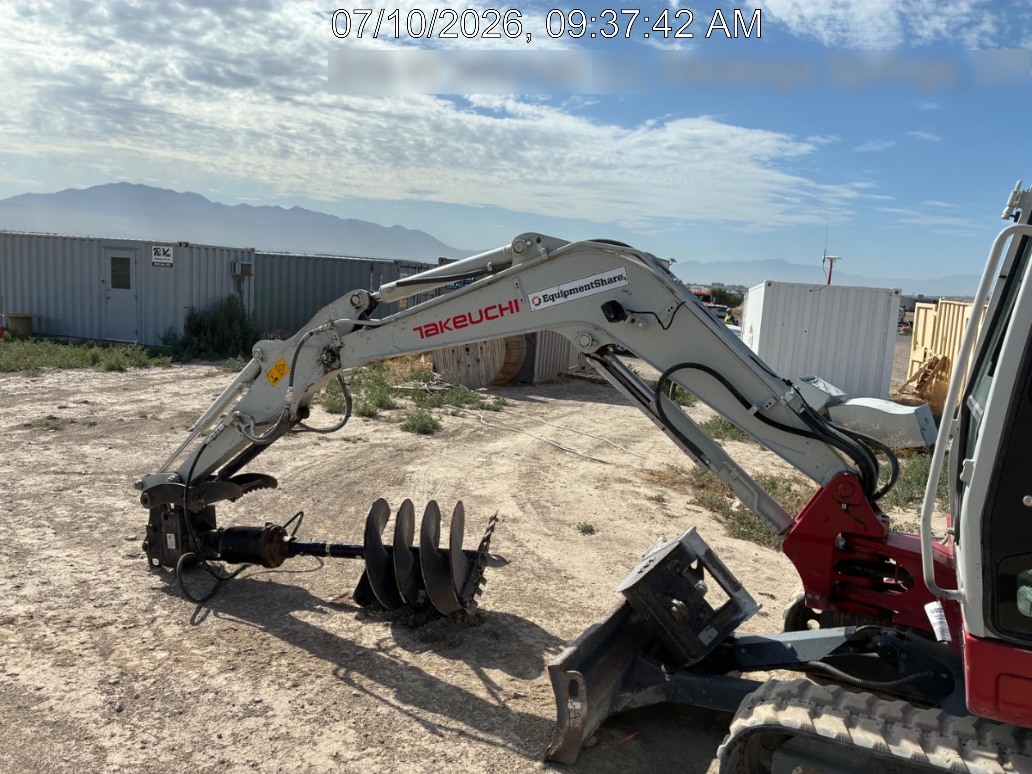 2021 TAKEUCHI TB240-CR