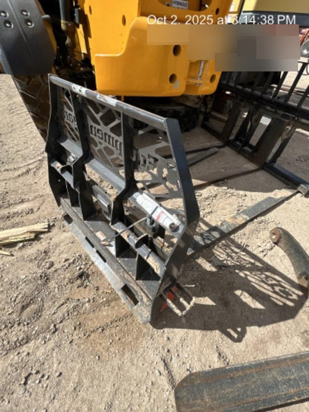 2025 PALADIN 72" Skid Steer Forks