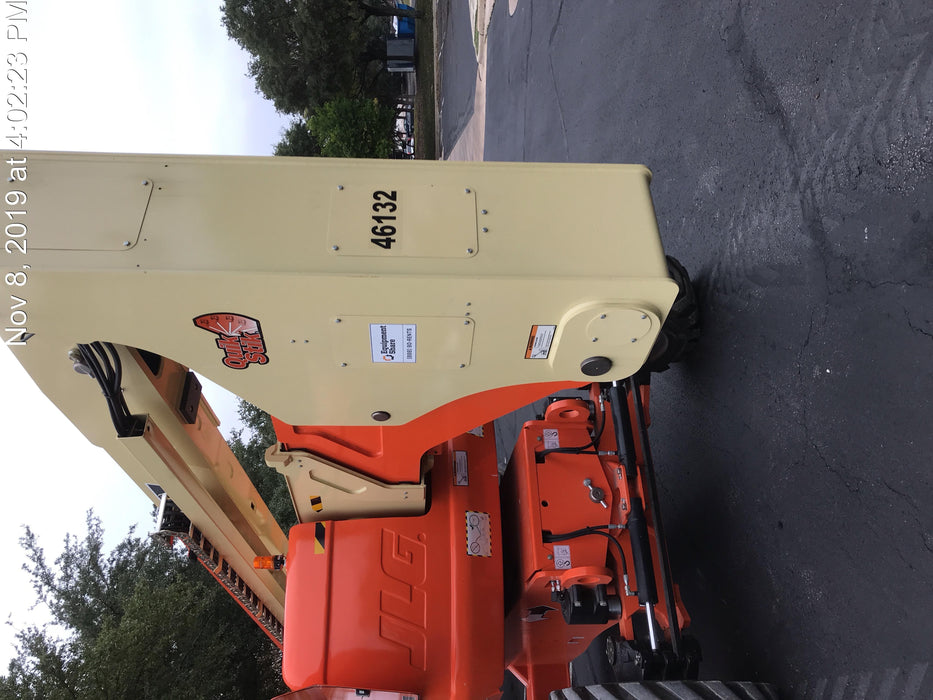 2019 JLG 800AJ