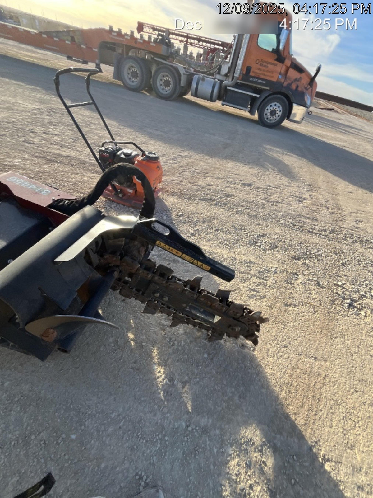 2023 TORO TRX-16