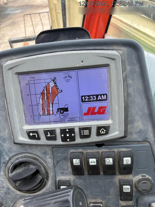 2021 JLG 1732