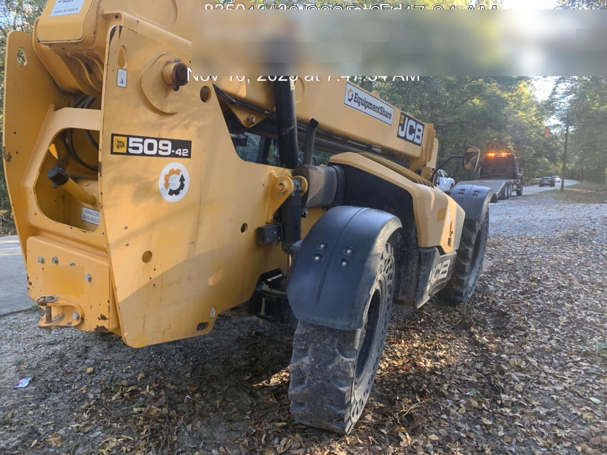 2019 JCB 509-42 Cab/Heat/Air, 74 HP, Solid Tires, STD Worklight, Beacon, Aux Hydraulics, Lifting Eye, Back up Alarm w/66" Carriage/60" Forks