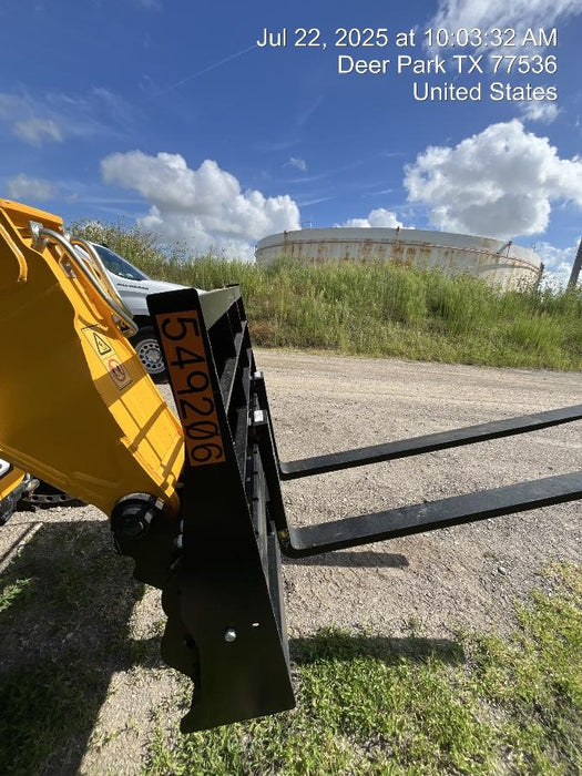 2025 ARROW MATERIAL HANDLING F5100CB - 72"