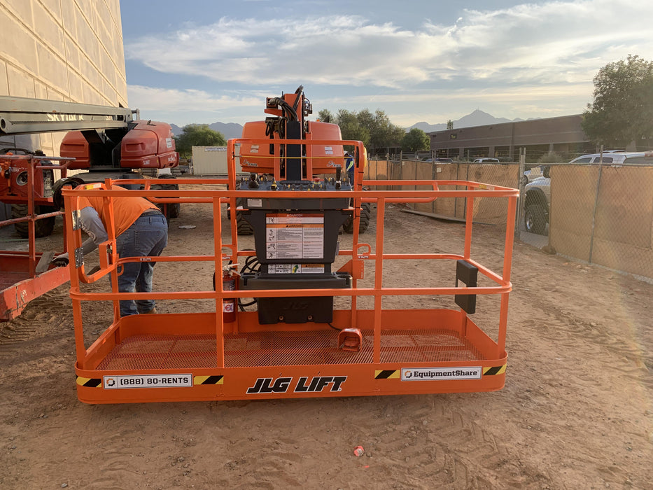2021 JLG 660SJ