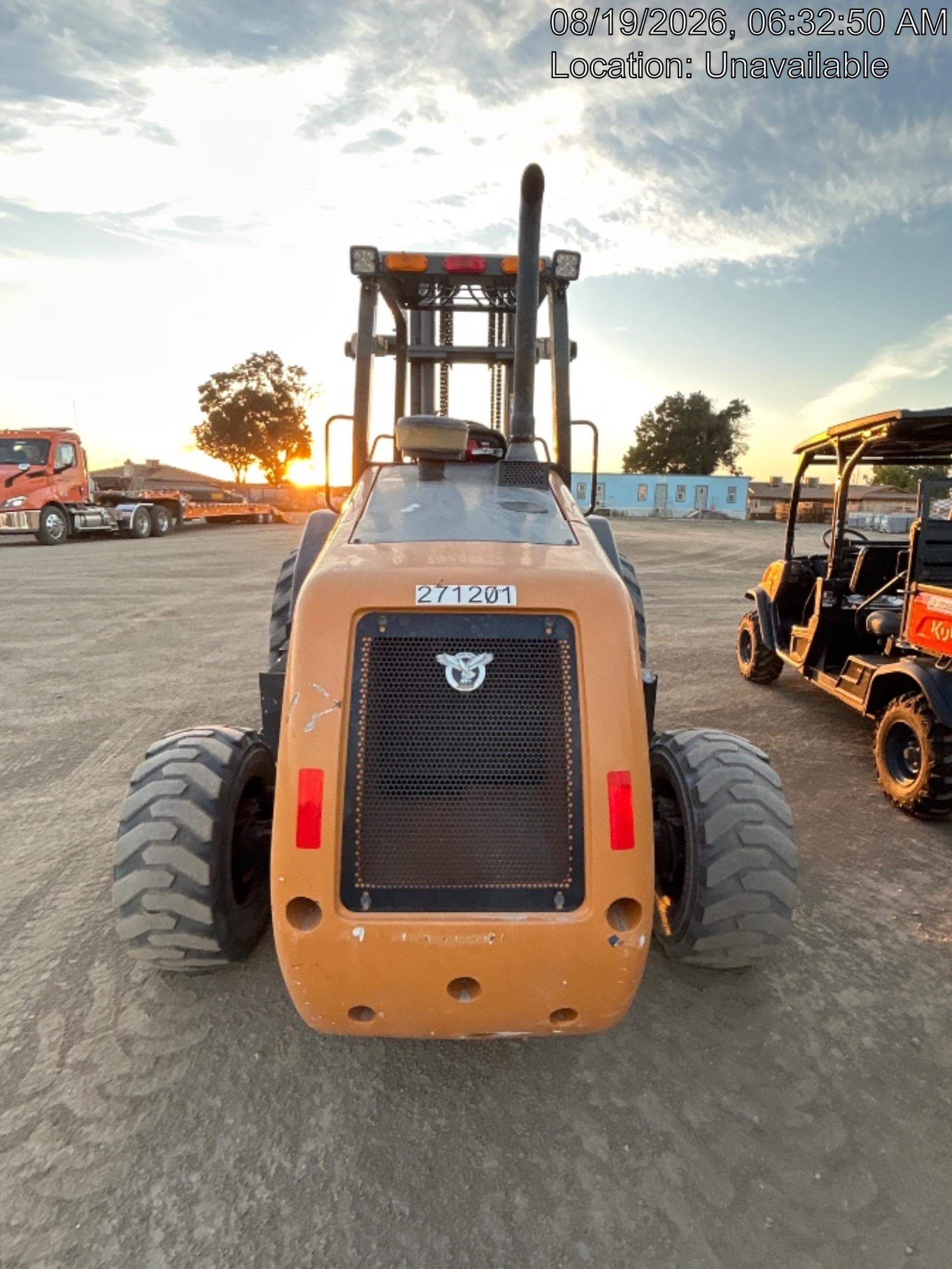 2023 CASE 588H