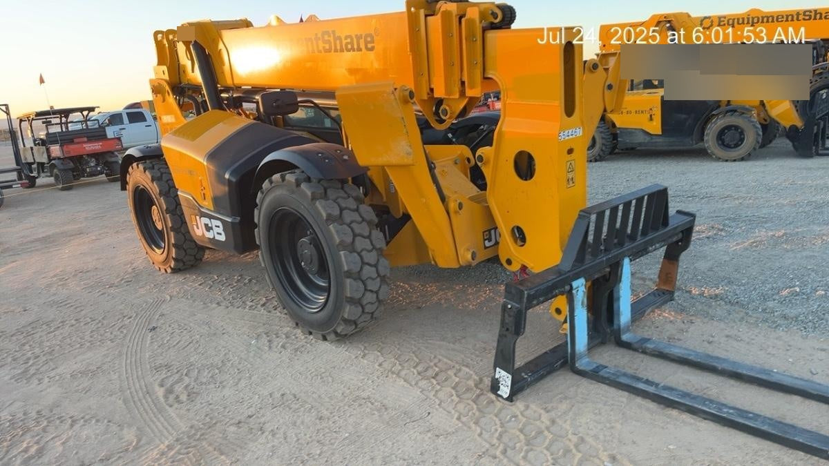 2025 JCB 512-56