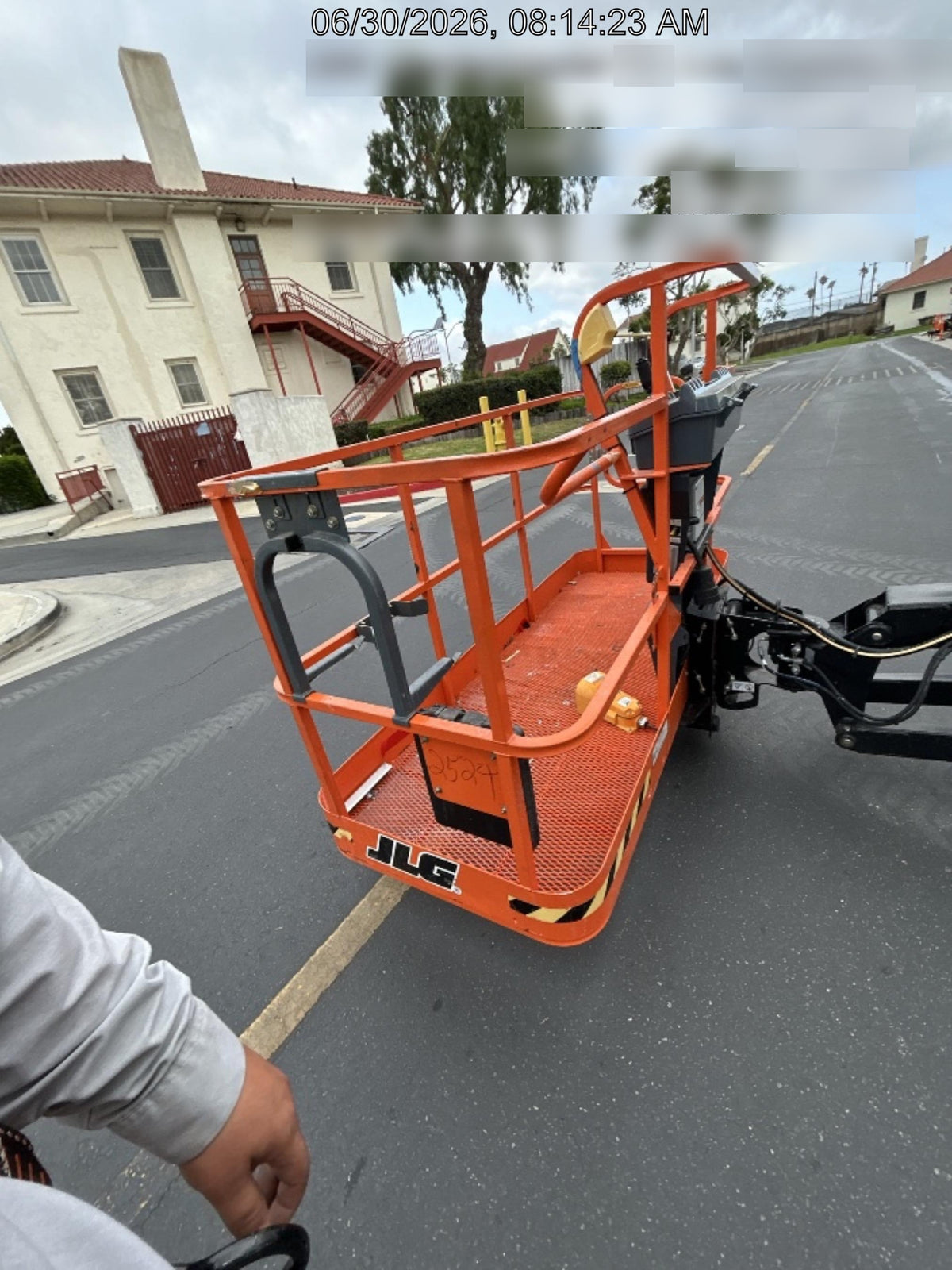 2025 JLG 460SJ