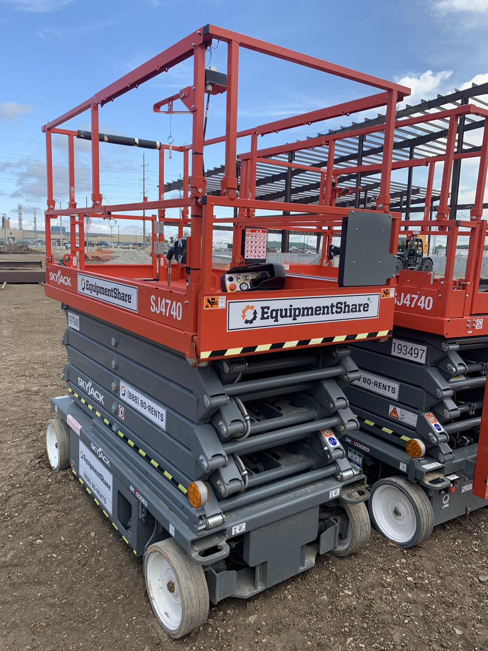 2021 SKYJACK SJ4740