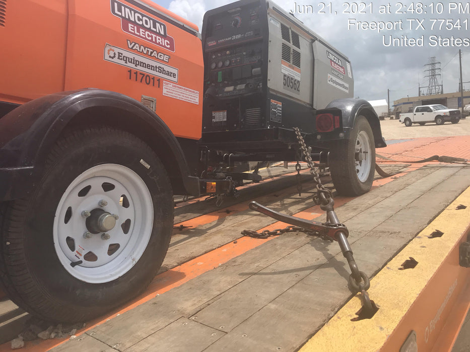 2019 Lincoln Electric Vantage 322 Lincoln Vantage 322 Welder w/Trailer, Light Kit, Cable Rack