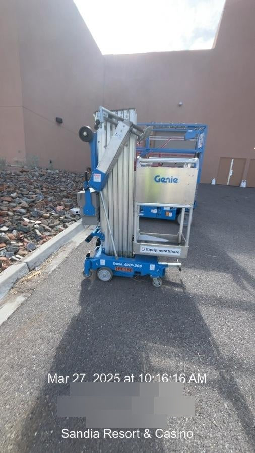 2020 GENIE AWP-30S