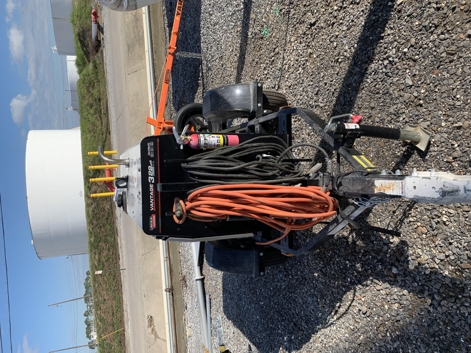 2019 Lincoln Electric Vantage 322 Welder Ready-Pak 3, Two wheel trailer, Fender and Light kit, Cable Rack