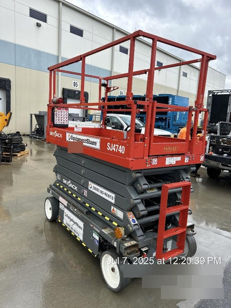 2022 SKYJACK SJ4740