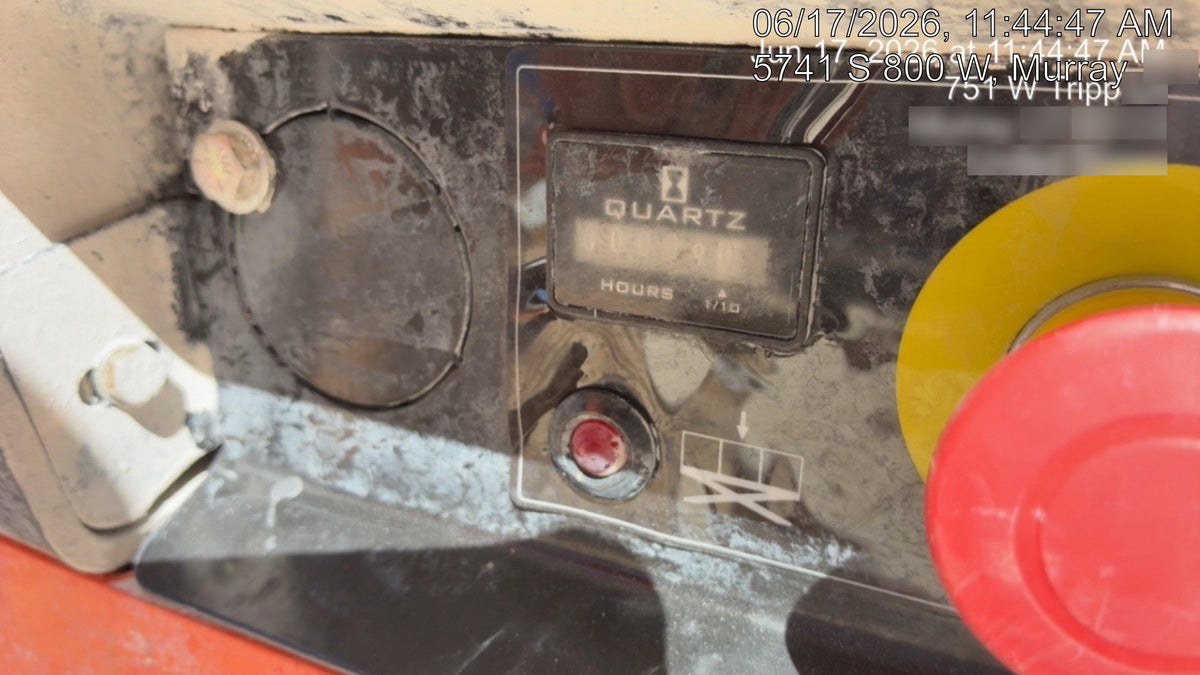 2024 JLG ES1932
