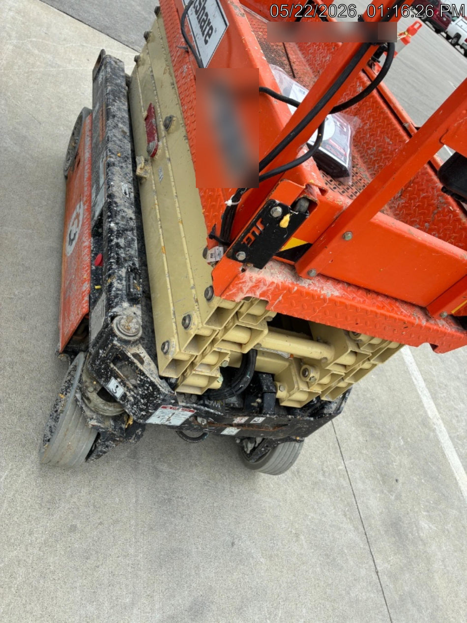 2022 JLG R1932