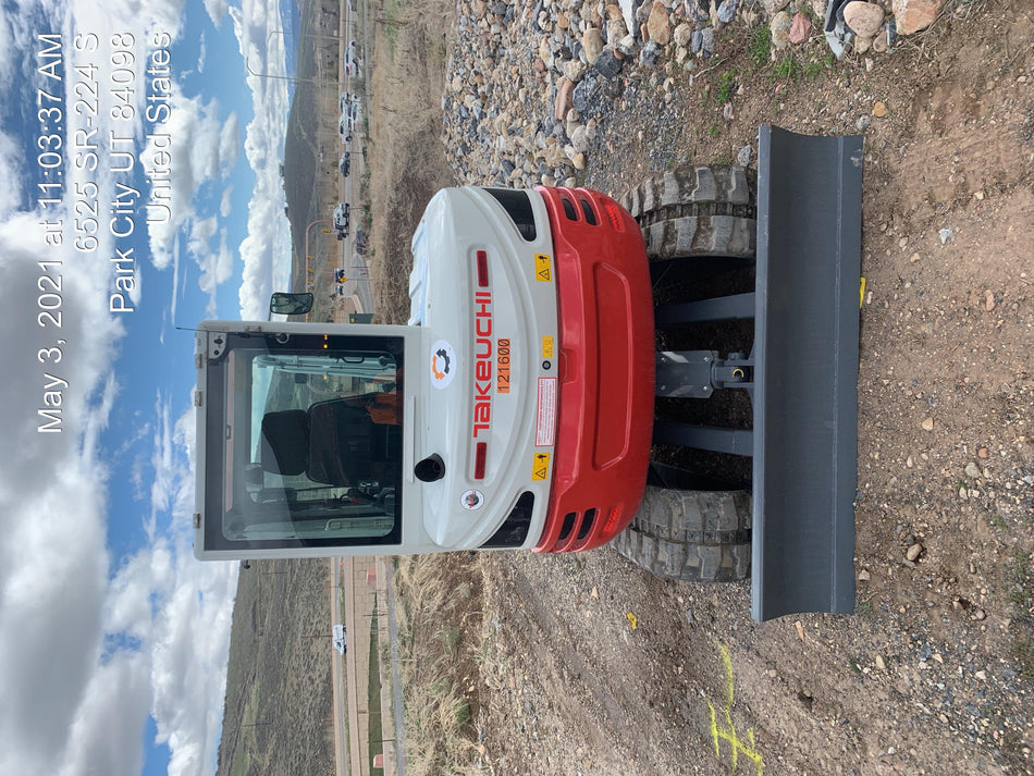 2020 TAKEUCHI TB250-2C