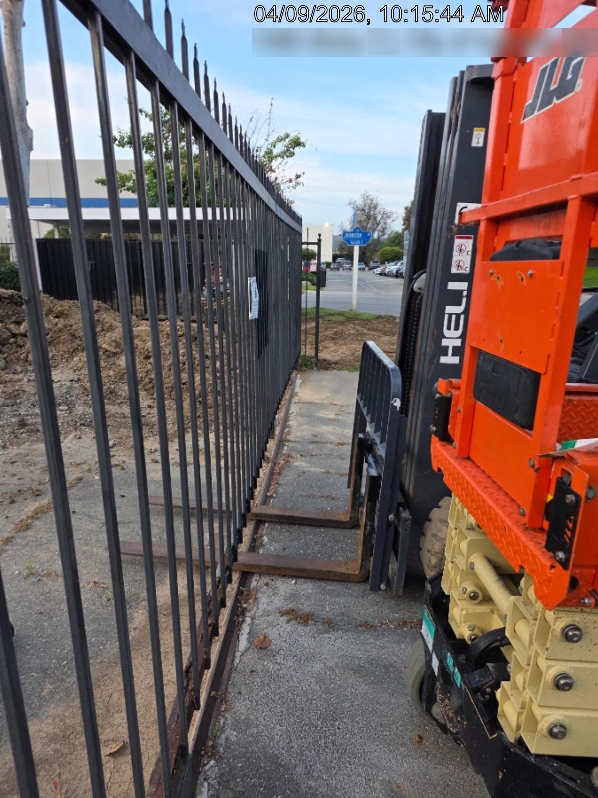 2023 JLG ES1932