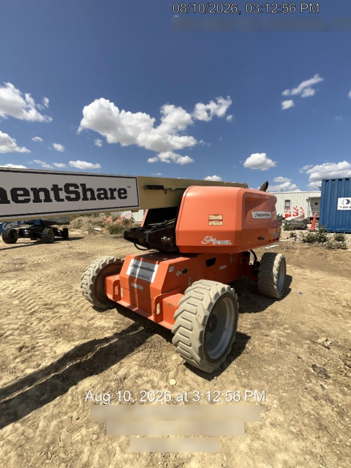 2021 JLG 660SJ