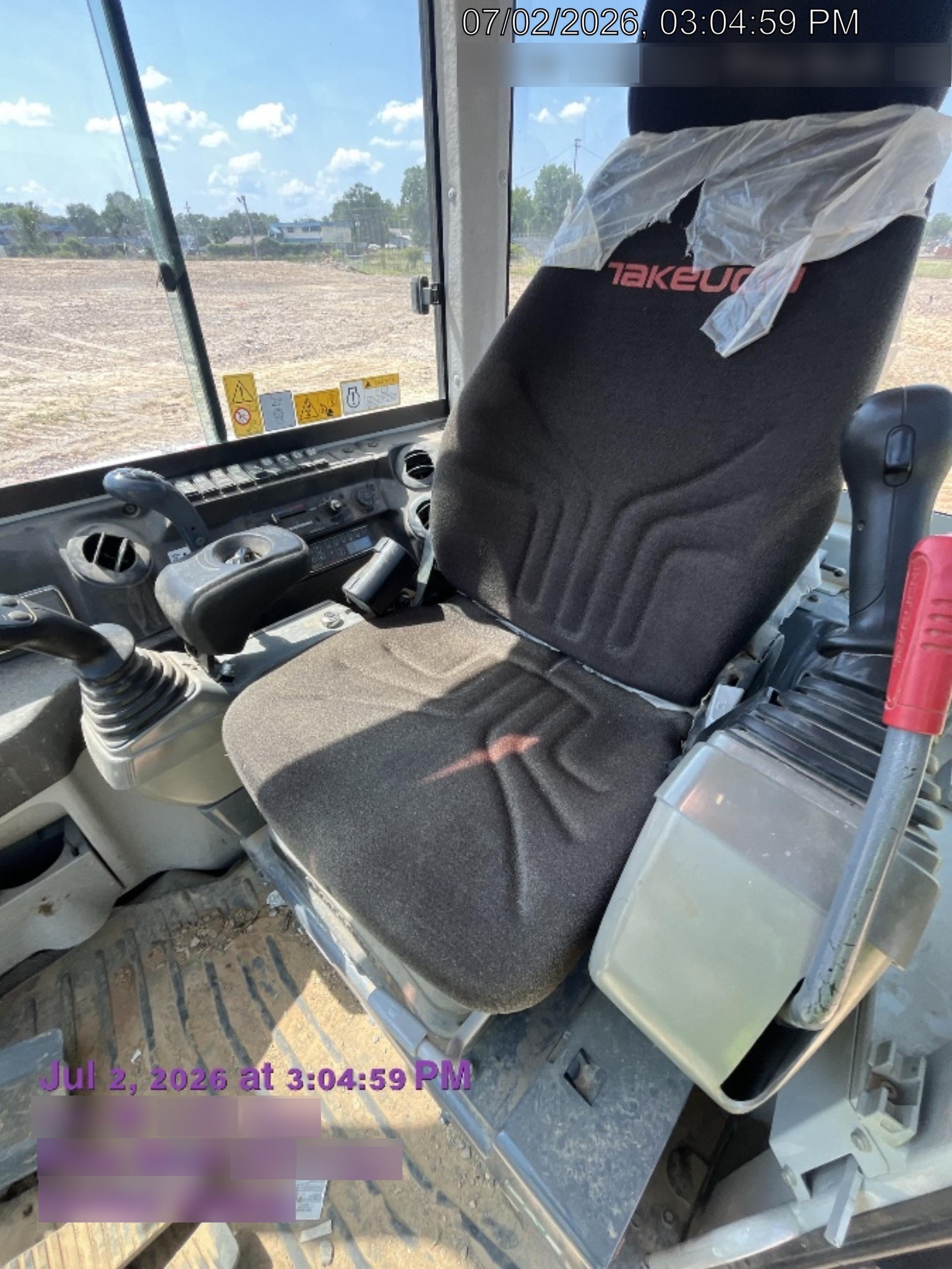 2023 TAKEUCHI TB250-2CR