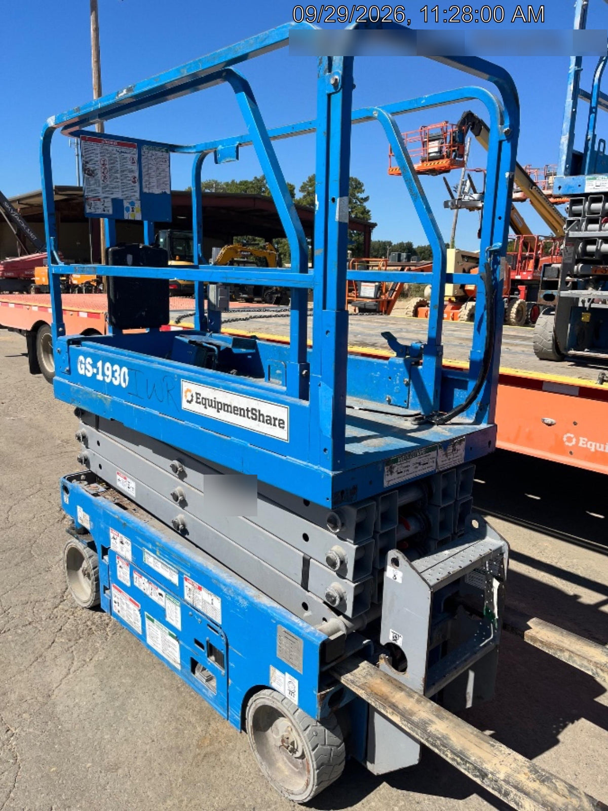 2019 Genie GS-1930 Fixed rails with chain Entry